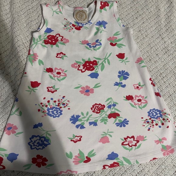 Cute shirt - Picture 1 of 1